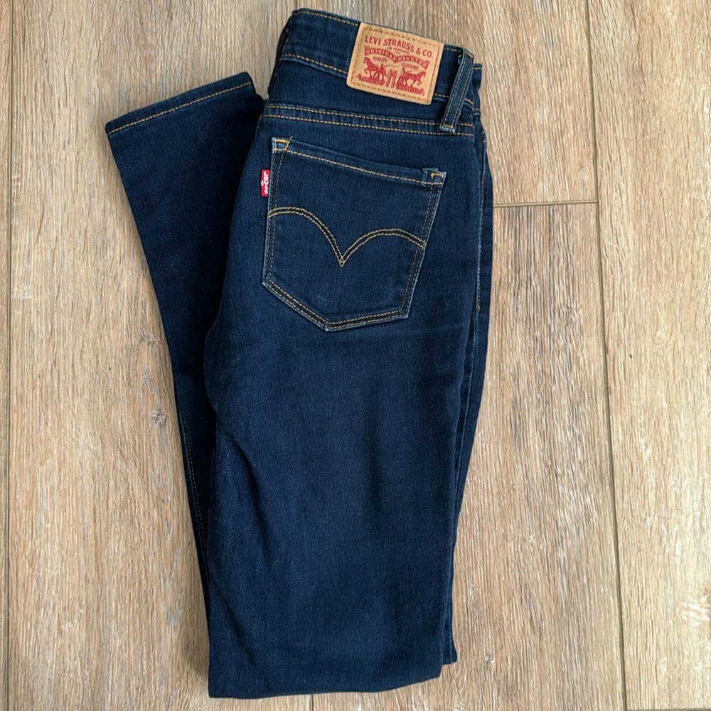 LEVI skinny jeans